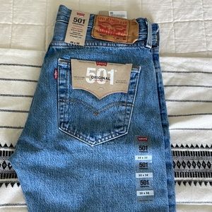 New with tags Levi’s 501 original button fly